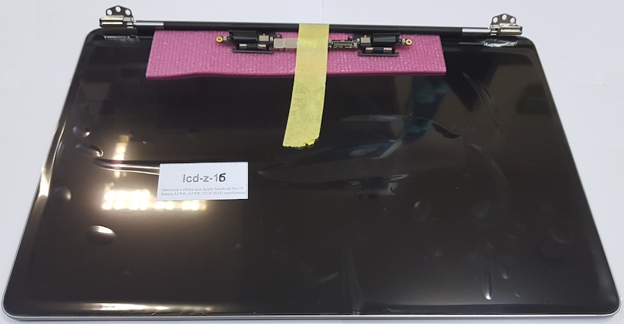 Матрица в сборе (верхняя крышка) для Apple Macbook Pro 13" A1706, A1708 (2016-2018) «Серый космос»