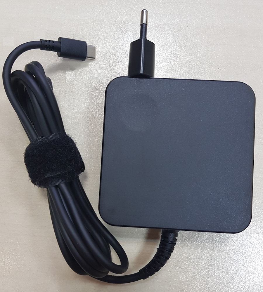 Блок питания (зарядное) Lenovo Type-C, 65W (5V, 9V, 15V/3A, 20V/3.25A), ORG (square shape)