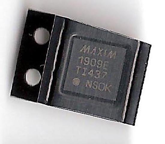 Микросхема MAX1909