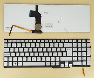 Клавиатура для ноутбука Sony Vaio SVS15 серебряная, без рамки, с подсветкой