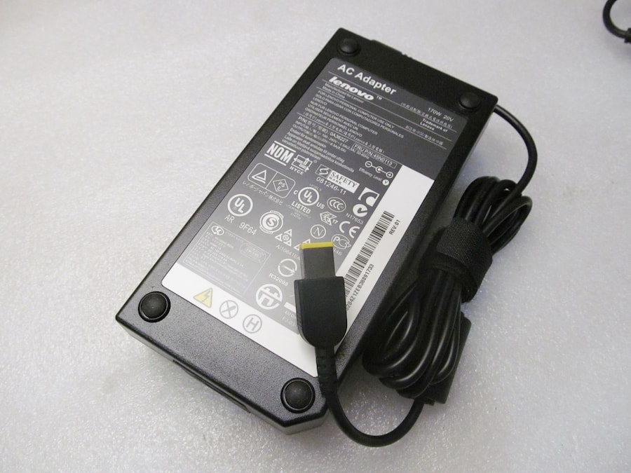Блок питания (зарядное) Lenovo прямоугольный разъем, 170W (20V, 8.5A) без сетевого кабеля, ORG