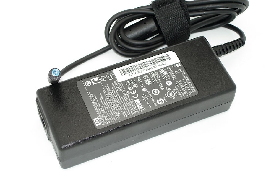 Блок питания (зарядное) HP 19.5V, 4.62A, 4.5x3.0мм с иглой, 90W для HP Envy 17, Pavilion 15-e, 17-e, без сетевого кабеля, ORG