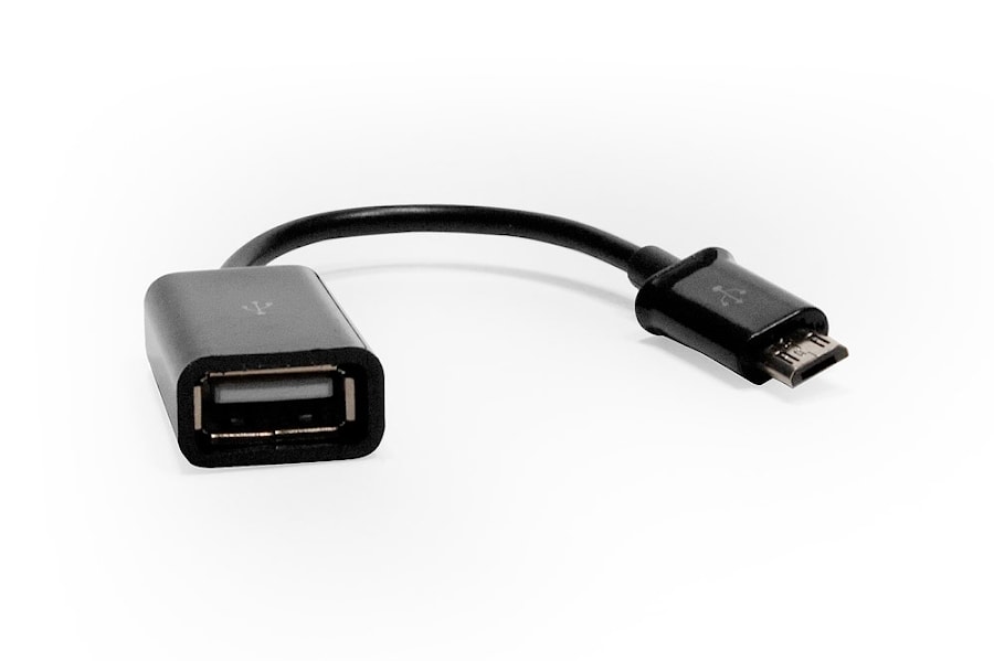 Кабель-переходник OTG MicroUSB -&gt; USB 2.0 F для подключения USB устройств к смартфонам и планшетам Samsung, LG, Sony, HTC, Xiaomi, Lenovo и др. Черный