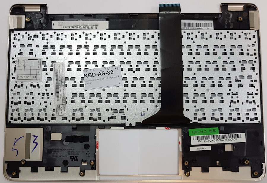 Клавиатура для ноутбука Asus TF210 черная, верхняя панель в сборе (серебряная)
