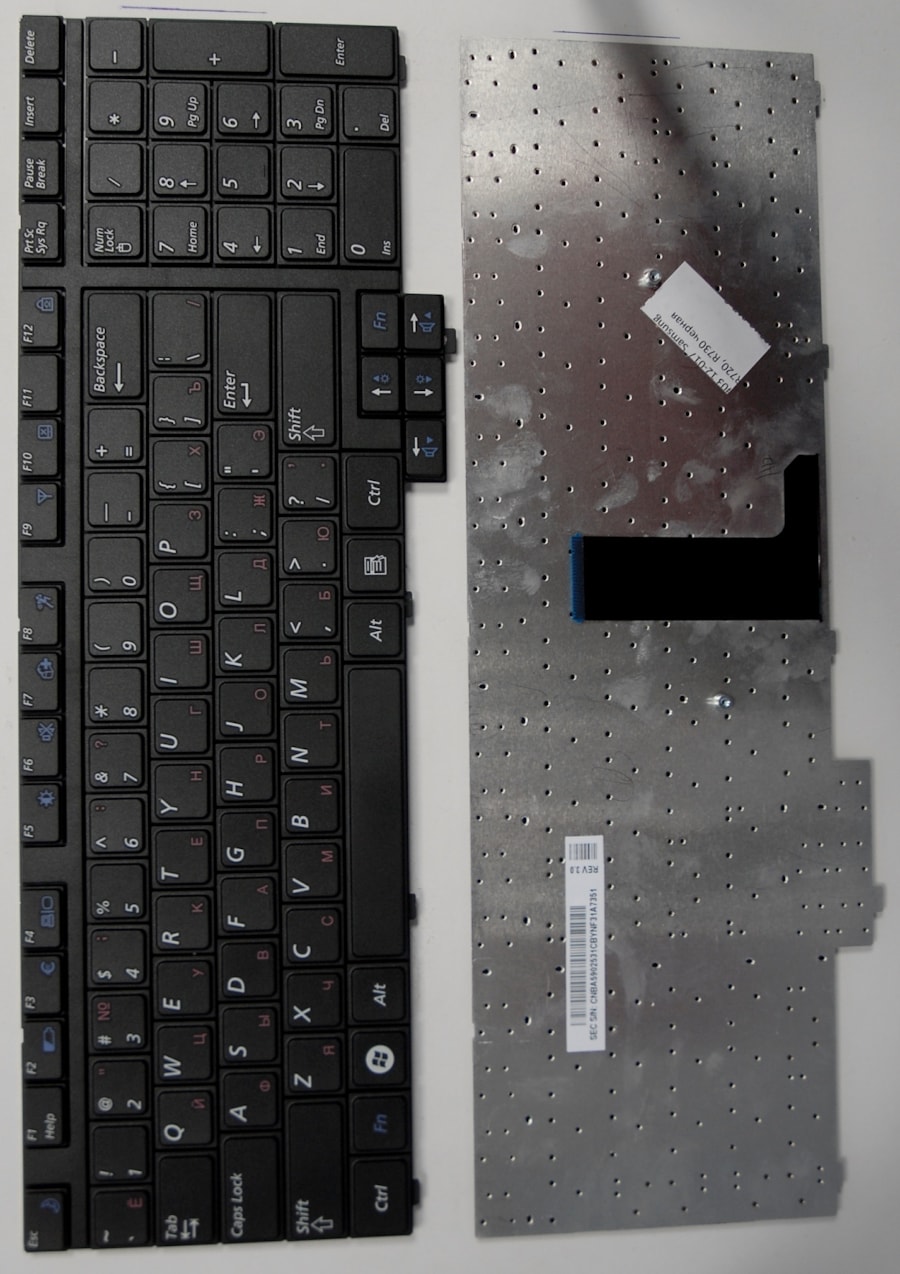 Клавиатура для ноутбука Samsung R720, R730 черная